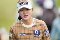 “우승 목표 아니었는데 기회가 왔다”…김민선7, 버디 8개 폭발→선두 유해란 2타 차 추격 [SS해남in]