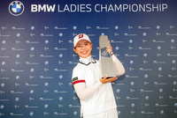 “다시 하라면 못 할 샷”…日 요시다 유리, 48야드 환상의 벙커 샷→LPGA 첫 우승 [SS스타]
