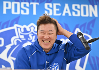 [포토] 삼성 최형우 ‘환한 미소’