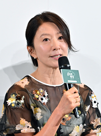 “임진효, 참 인상적”…김희애, 故 안판석 유작 ‘연애박사’ 공개 응원