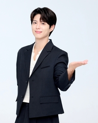 박보검, 이번엔 한식 알린다…10개국 누빈 ‘K-슈퍼푸드’ 내레이션