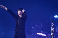 ‘이다인♥︎’ 이승기, 13년만 콘서트 성료 “지치고 힘든 순간, 큰 힘 되어줘”