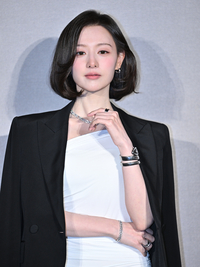 [포토] 포즈 취하는 김지원