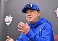 [포토]KIA와의 플레이오프 3차전 치르는 삼성 박진만 감독