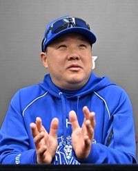 [포토]3차전 출사표 밝히는 삼성 박진만 감독