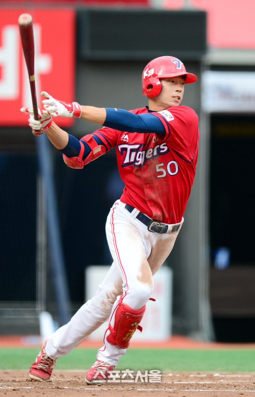 [SS포토] KIA 오준혁 \'만루기회 였는데...\'