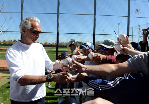 [SS포토]전설의 샌디 쿠펙스