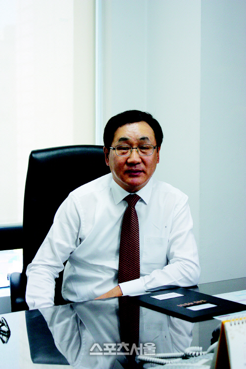 엔피씨(주) 김진관 대표