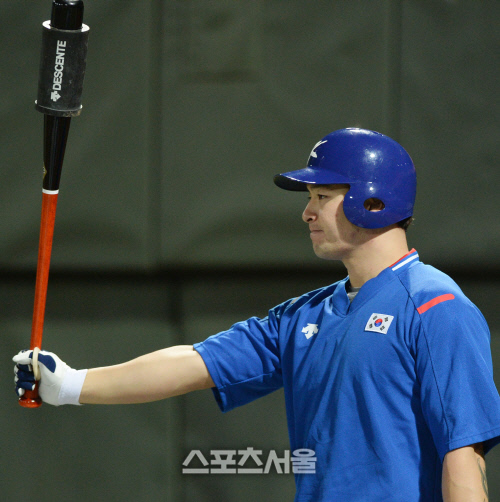[SS포토] 미네소타 통해 MLB 진출 밝힌 박병호, 내 배트를 믿는다!