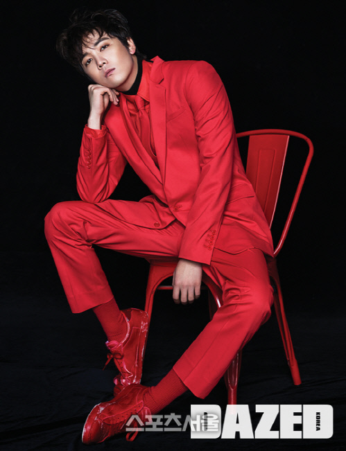 이홍기_데이즈드12월호_1