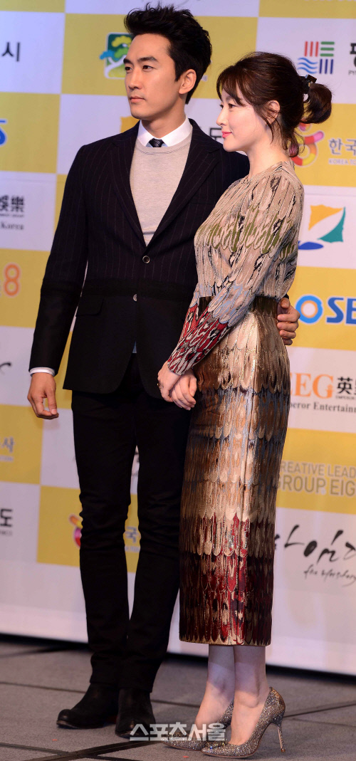 [SS포토]옆모습도 멋진 송승헌과 이영애