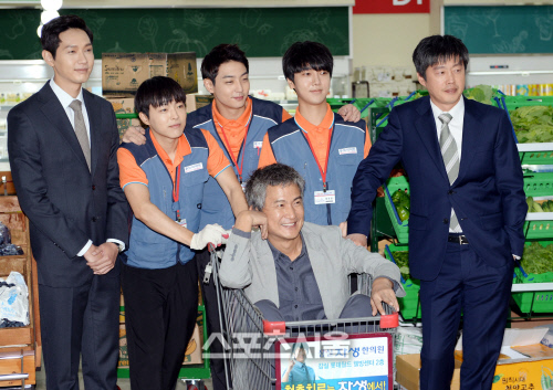 [SS포토]\'송곳\' 출연진 한자리에 모였더니