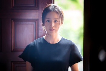 5년만에 스크린으로? 김태희 측 "'용상' 감독님과 제작사밖에 몰라"