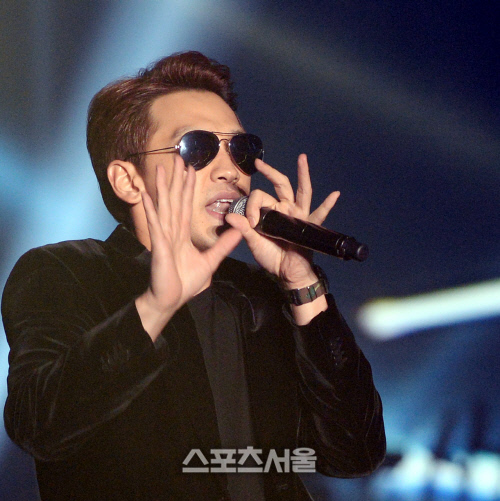 [SS포토] 가수 비, 싸이 콘서트에서 김태희 연호에 급당황?