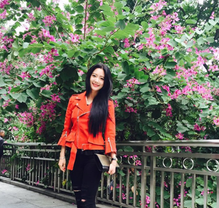 클라라 한밤 인터뷰 "9년 동안 쌓은 열정이 한순간에…" 울컥