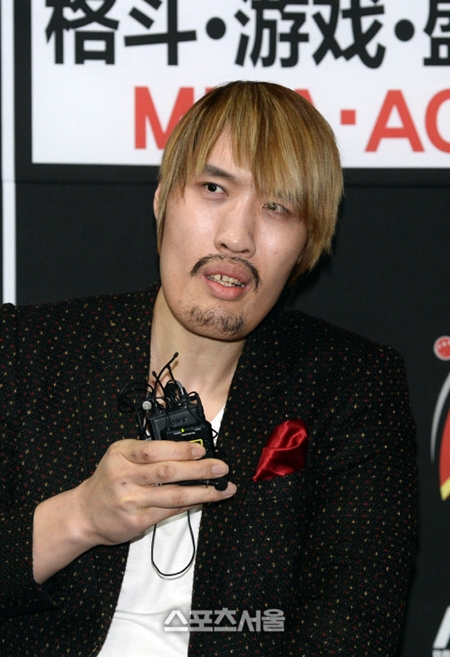 '사기 혐의' 최홍만, 집행유예…"피해자들 처벌 원치 않아"