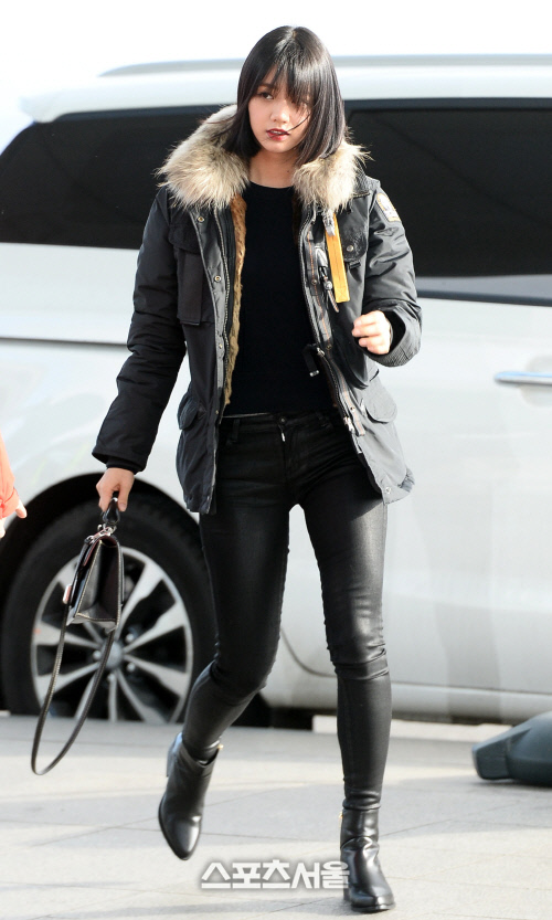 [SS포토]\'응답하라 1988\'팀 출국, \'덕선\' 아닌 이젠 혜리 패션!