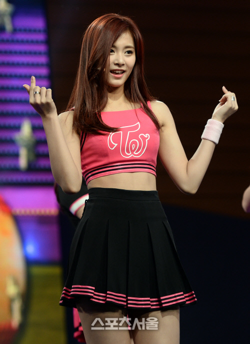 [SS포토]걸그룹 트와이스의 쯔위, 깜찍하게!