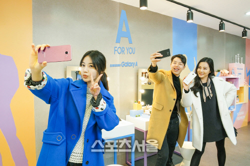 갤럭시 A 플레이그라운드 (2)