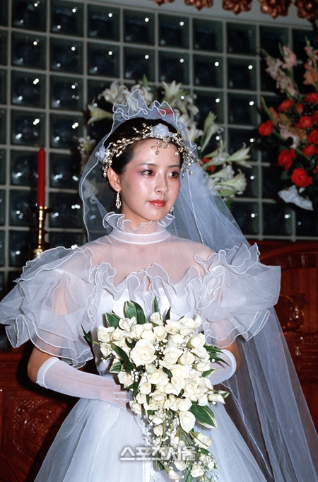 [스타P컷] 서정희, 서세원과 결혼 당시 천사같았던 순백의 웨딩드레스