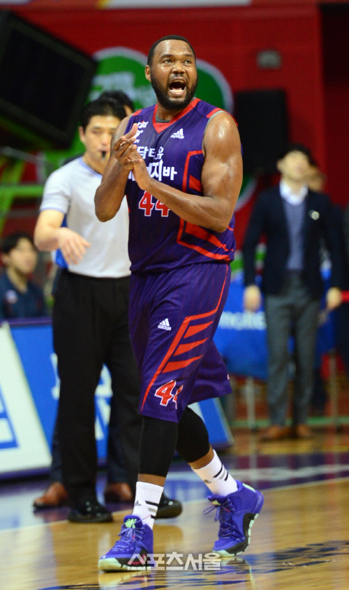 [SS포토] 존슨 \'오늘은 이기자\'