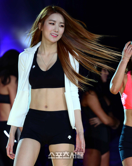 [SS포토]달샤벳 수빈, \'휘날리는 머리카락은 포인트!\'