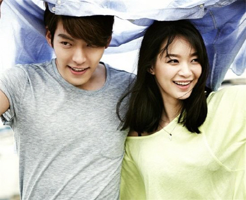김우빈 신민아3