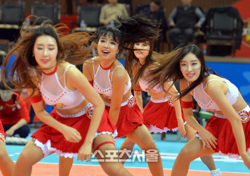 겨울코트 후끈, 한전 치어리더[SS포토]