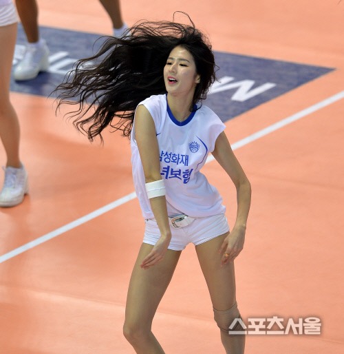 [SS화보]치어리더 박기량, 홈경기 마지막 공연 땀좀 흘려볼까!