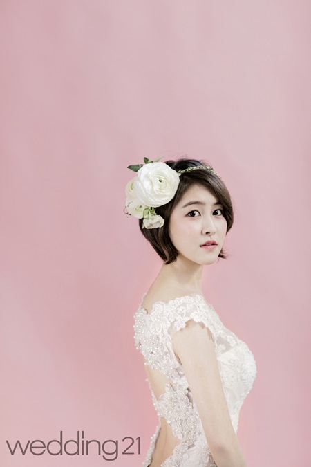 [스타화보] 박민지, 윤성현도 반한 '러블리' 웨딩드레스 자태