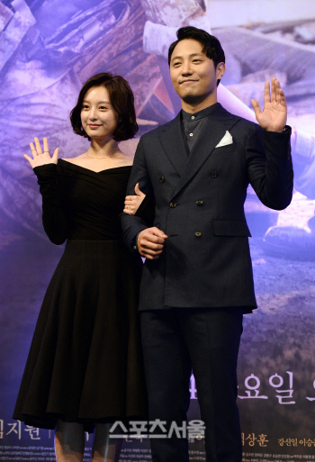 [SS포토]\'태양의 후예\' 김지원-진구,
