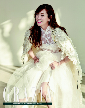 '예비신부' 김정은,웨딩드레스자태 "남자친구는 베스트프렌드"