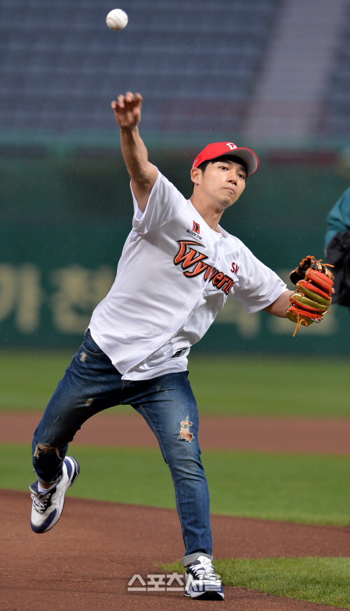 태양의 후예 안상위 지승현, 제대로 던진거 맞죠?[SS포토]