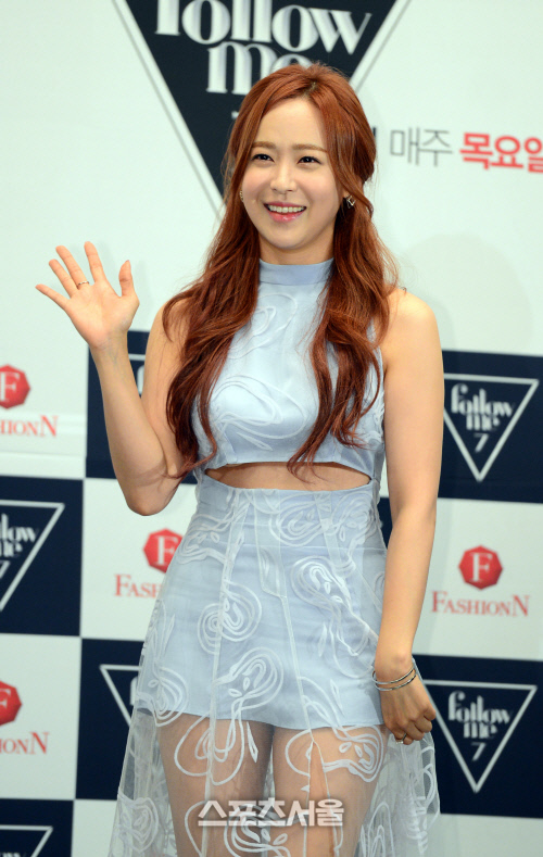 [SS포토] 유소영, 가슴 떨리게 하는 시스루 패션