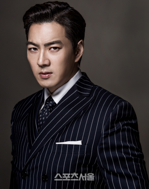 송일국, 데뷔 이래 첫 뮤지컬 도전! '브로드웨이 42번가' 출연 확정