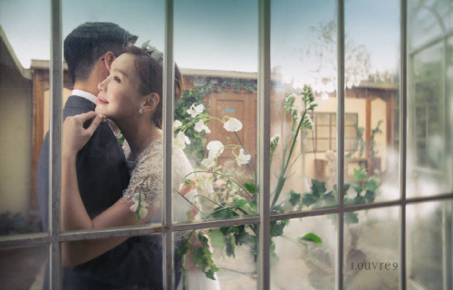 품절녀 김정은, 꽃보다 예쁜 웨딩드레스 화보