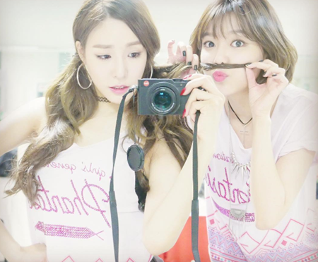 [SS톡] "미영이 나가신다"…소녀시대, 티파니 솔로 지원 사격 