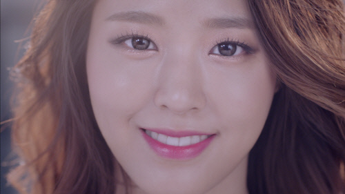 아큐브디파인_설현_2