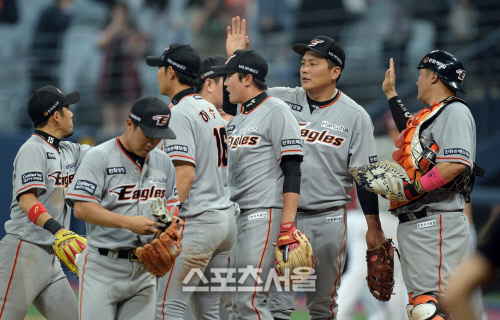 [SS포토] 한화, 대역전승 완성