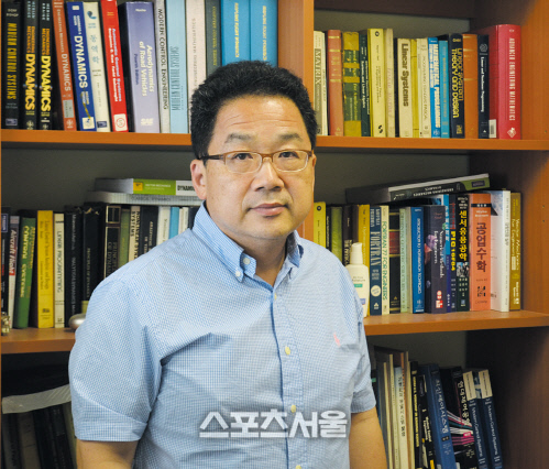 (주)모델심 윤석준 교수