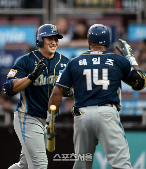 [SS포토]한꺼번에 5타점, NC 나성범-테임즈 백투백 홈런