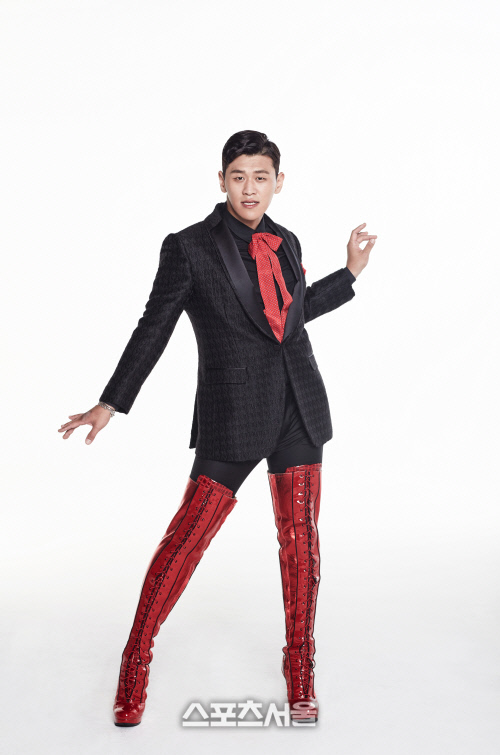 강홍석_뮤지컬 킹키부츠_프로필 [제공=CJ E&M]