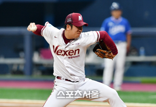 이승엽, 첫안타 만들어내는 순간[SS포토]