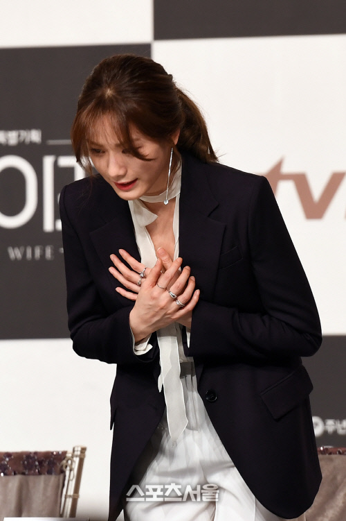 [SS포토]국내 드라마 데뷔 나나, \'많이 기대해주세요!\'