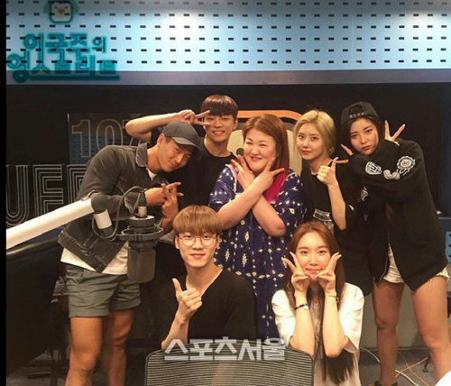 브브걸 민영·혜란·유나, 이국주 '영스'서 '매력 발산'