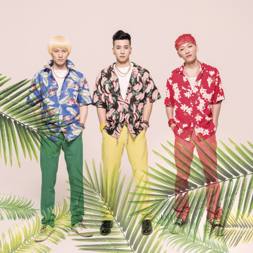 맨삼이 RUMBA 단체사진1