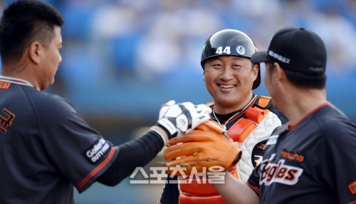 최고령 올스타 조인성 "영광이다"...감독추천선수 명단 발표