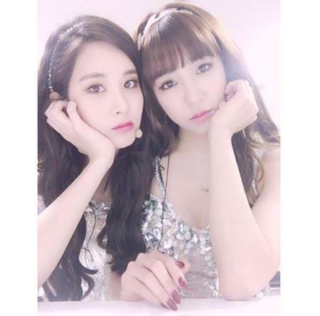 [★SNS] "몽환美 폭발"…서현, 티파니와 인형같은 투샷