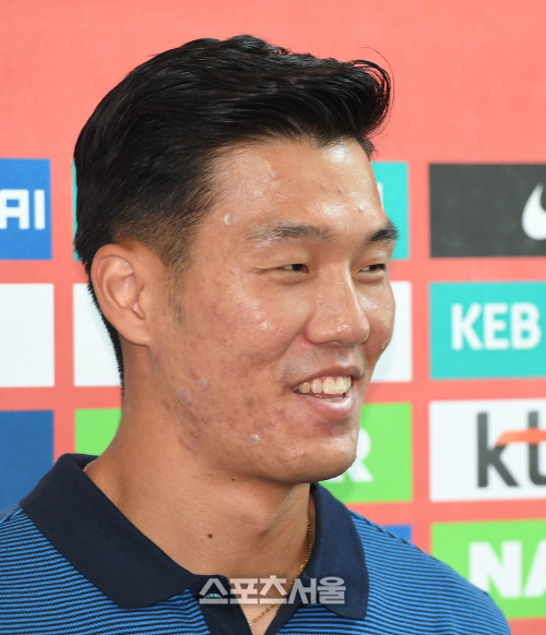[SS포토] 브라질로 향하는 석현준, 여유만만의 밝은 미소!