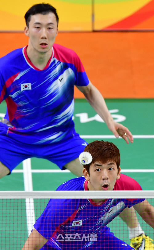 이용대 '이건 내가 팍!'[SS포토]